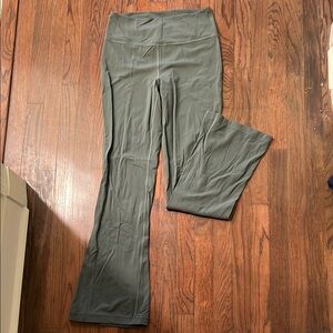 Lululemon groove pants